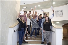 A Level and GCSE Results Days August 2015